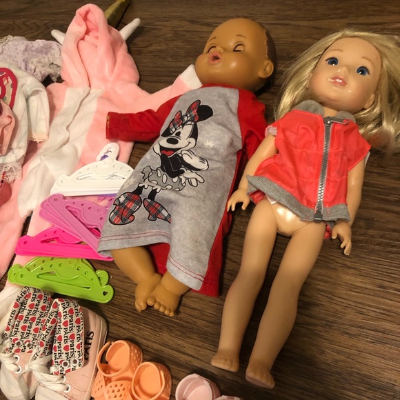 American girl wellie wishers Camille,baby clothes/shoes, unicorn onsie, hangers - Picture 2 of 16